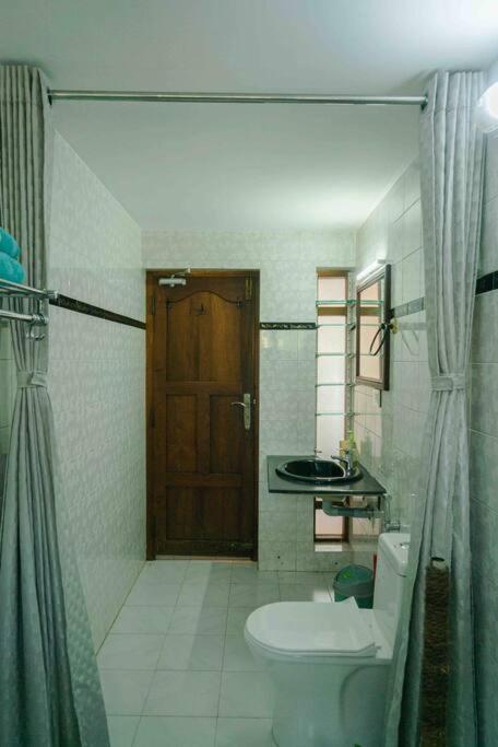 Baywatch By Grha - A Picturesque Beachfront Villa Kozhikode Exterior photo